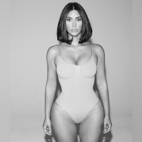 SKIMS Seamless Sculpt Brief Bodysuit Black Onyx NEW - Picture 8 of 10